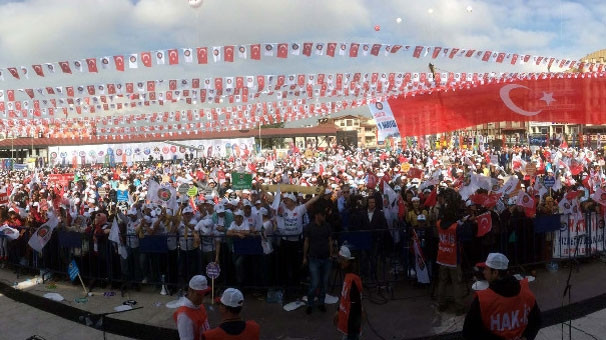 Sakarya'da ezber bozan 1 Mayıs kutlaması - Resim: 1