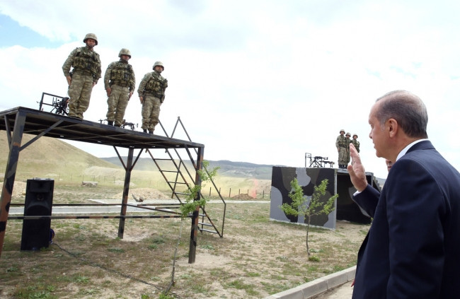 Cumhurbaşkanı Erdoğan'dan Özel Kuvvetlere sürpriz ziyaret