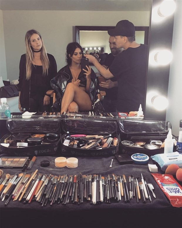 Kim Kardashian’ın gizli projesinden sızan seksi fotoğraflar