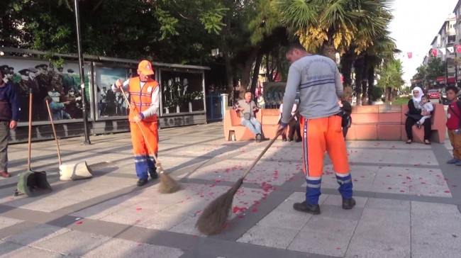 Avcılar'daki evlilik teklifi hüsranla bitti!