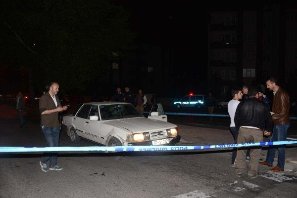 Kırmızı ışıkta korkunç infaz