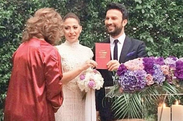 Düğünden yeni fotoğraflar ortaya çıktı