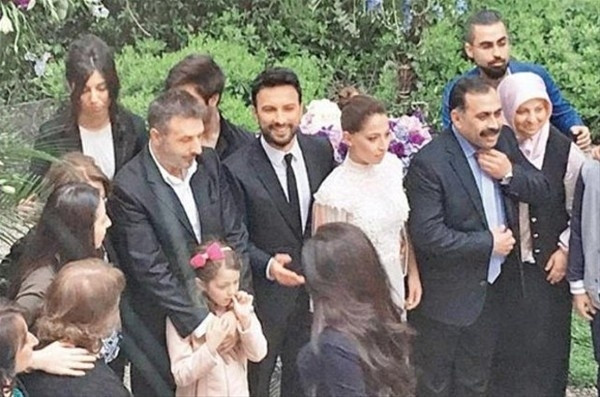 Düğünden yeni fotoğraflar ortaya çıktı