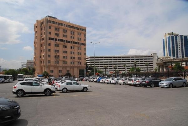 Gemi turları iptal olunca otoparka döndü