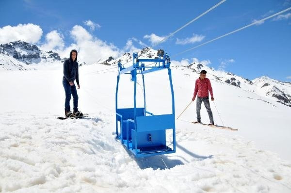 Dağa teleferik sistemi kurdu