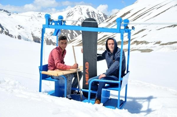 Dağa teleferik sistemi kurdu