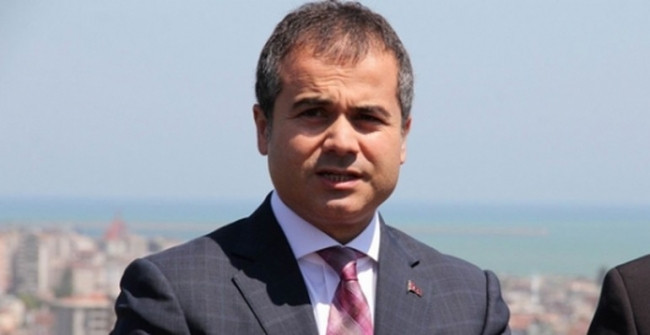 Eski bakanın yeni imajı görenleri şaşırttı