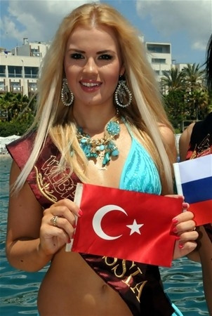 Rus ve Türk yan yana gelince...
