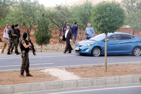 Şehre inen PKK'lılarla çatışma çıktı: 1 terörist öldürüldü