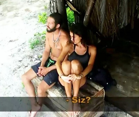 Surivor Atakan ve Ezgi aşk mı yaşıyor ?