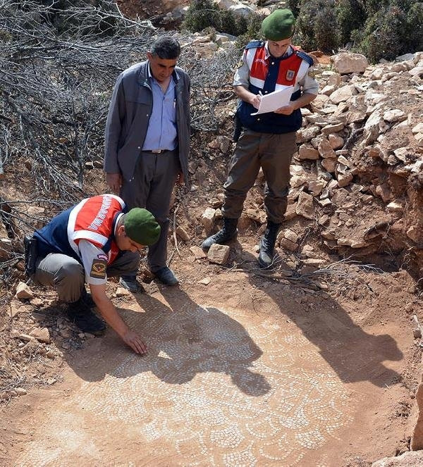 Kaçak kazıda Bizans kilisesi bulundu