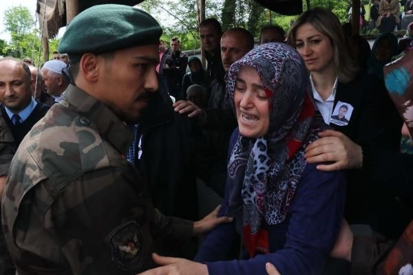 Özel harekatçının koluna yazdığı ayet dikkat çekti