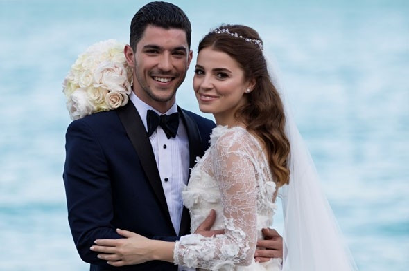Ezgi Eyüboğlu ve Kaan Yıldırım evlendi