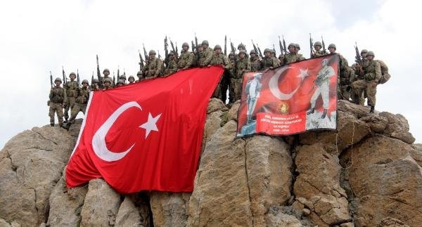 Komandoların nefen kesen eğitimi