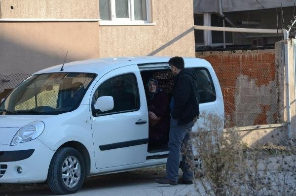 Kadını öldürüp intihar etti