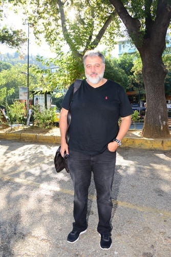 "Hamdi'nin göbeğine aşık oldum"