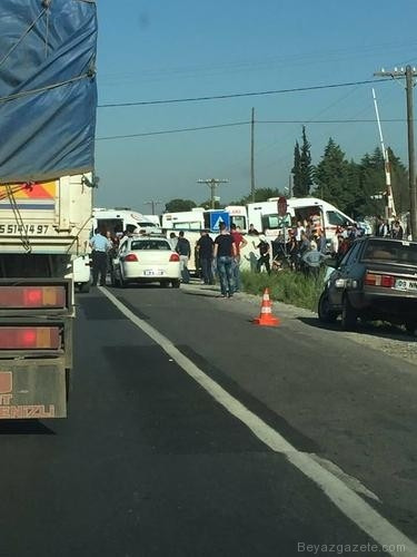 Öğrenci servisi kaza yaptı: Ölü ve yaralılar var