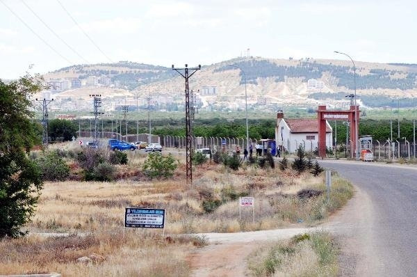Gaziantep'e roket mermisi düştü