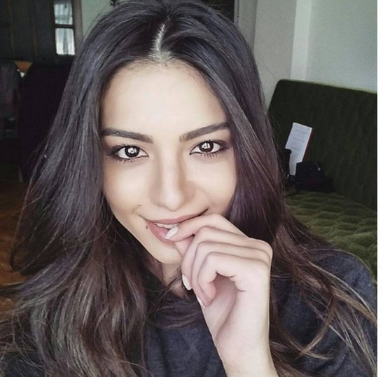 Türkiye güzeli şokta! Elimizde porno görüntülerin var