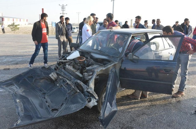 Konya'daki katliam gibi kaza ! Ölü ve yaralılar var...