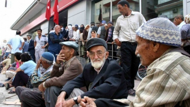 Bağ-kurlu 5 yıl erken emekli olabilir !