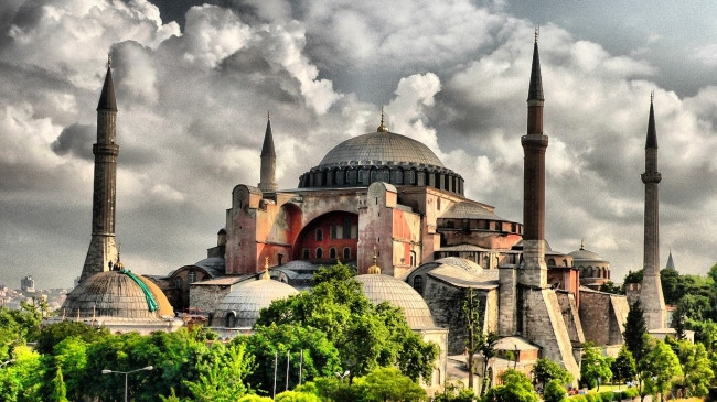 Ramazan boyunca Ayasofya'da Kur'an-ı Kerim okunacak