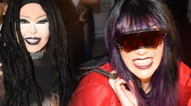 Bülent Ersoy, Hande Yener'in kalçasını elledi