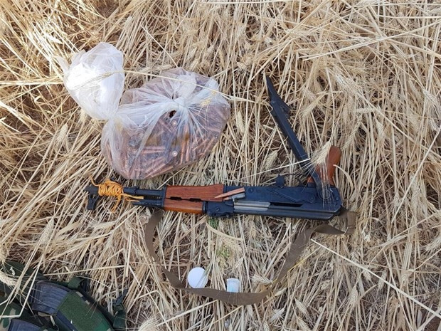Cizre'de Rus yapımı el bombası ele geçirildi