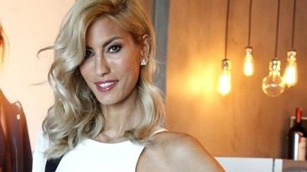 Çağla Şikel Alişan'a 16 yıl sonra 'evet' dedi !