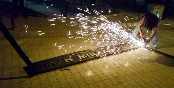 Kadın teröristin ismi parka verildi !