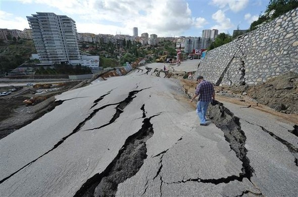 Ankara'da çöken yol için açıklama geldi