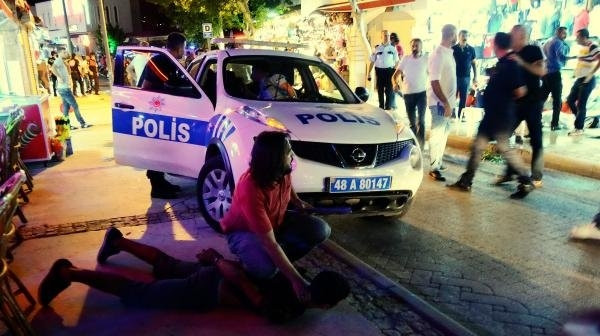 Bodrum'da taşlı sopalı kavga