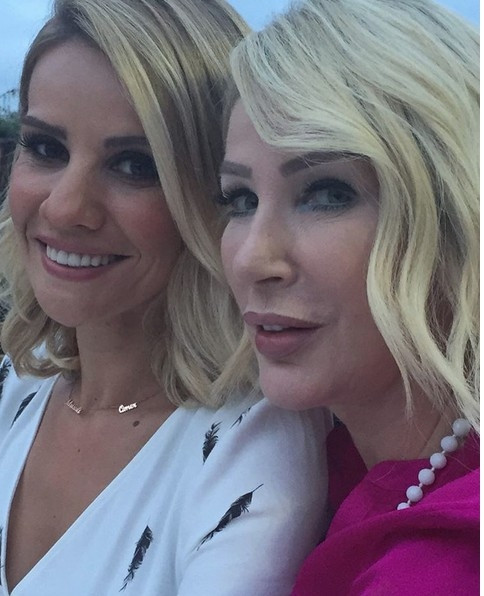 Esra Erol ile Seda Sayan yan yana
