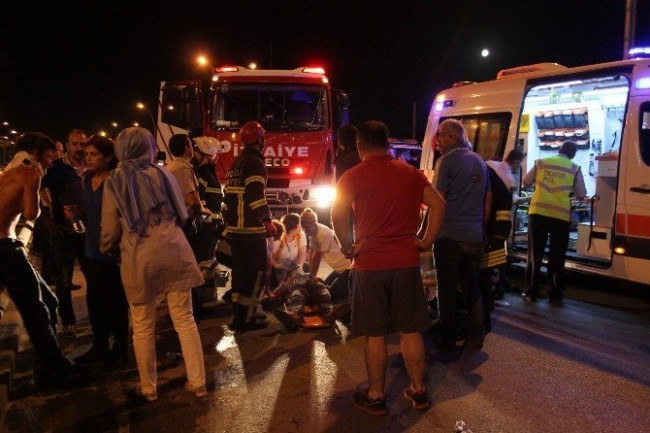 Kocaeli'de feci kaza: 1 ölü 2 yaralı