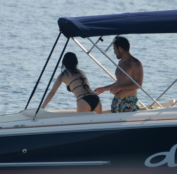Ünlü çift Bodrum'da görüldü