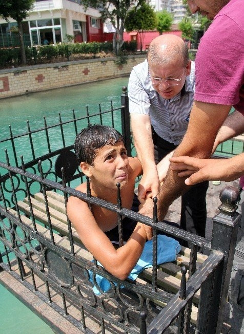 Polisten sulama kanalı operasyonu