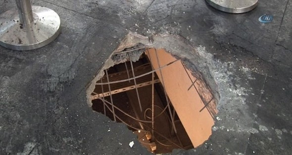 İşte havalimanındaki vahşetin izleri