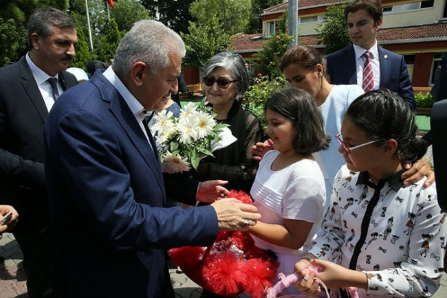 Başbakan Yıldırım'ın yüzüğünün sırrı ortaya çıktı !