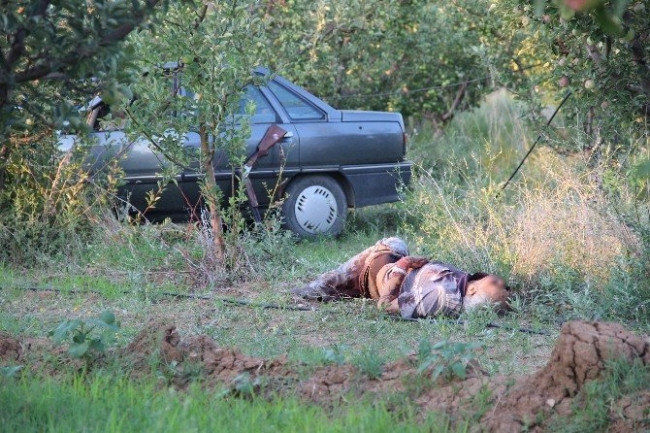 Elma bahçesinde kan donduran ceset !