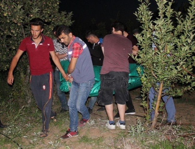 Elma bahçesinde kan donduran ceset !