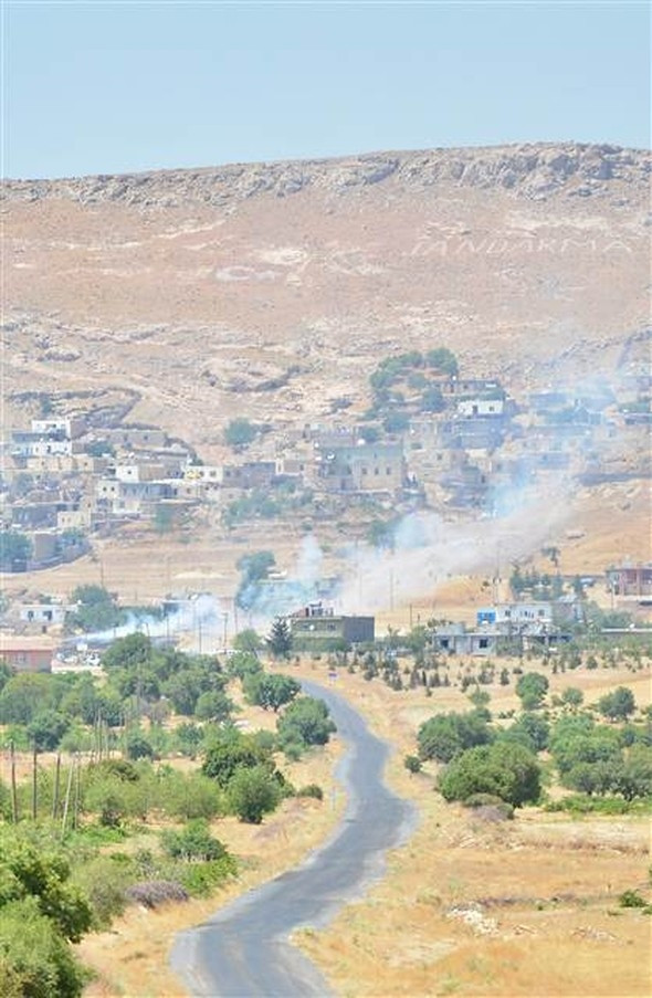 Jandarma karakoluna bombalı saldırı !