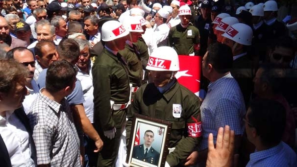 Şehit cenazesinde talihsiz kaza !