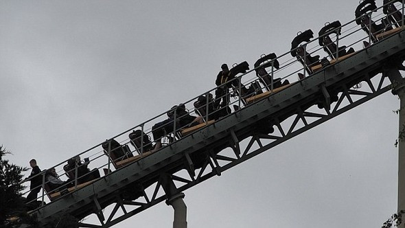 30 metre yükseklikten yürüyerek indiler !