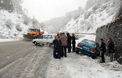 Yurttan kar manzaraları