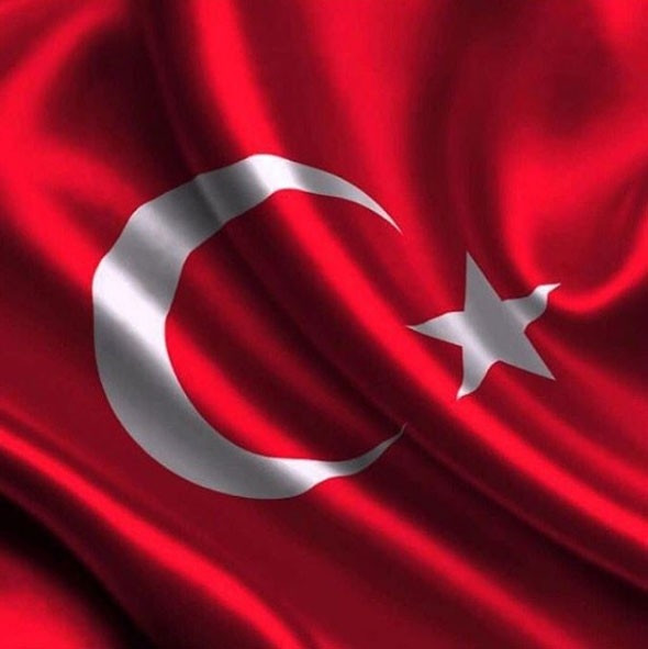 Ünlü isimlerden darbe girişimine tepki yağdı