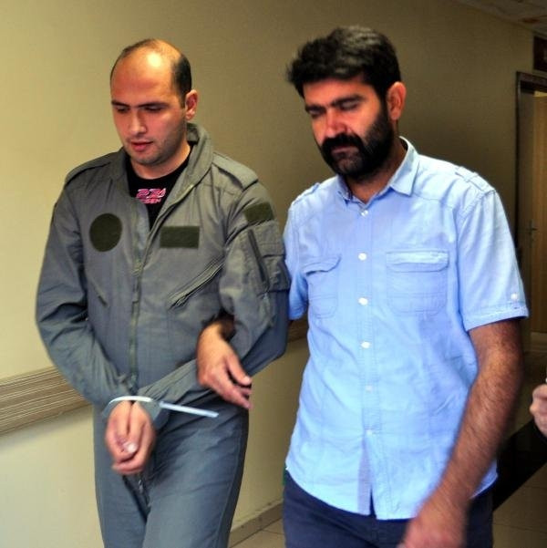 8 nakliye uçağını izinsiz uçuran 39 askere gözaltı