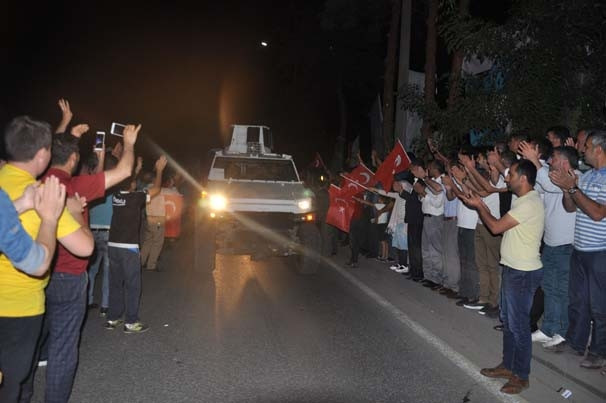 Bitlis'te askere coşkulu karşılama !