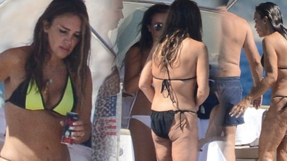 Seren Serengil bikiniyle görüntülendi