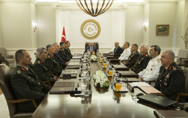 YAŞ'a katılan komutanlar bir ilk yaşandı!