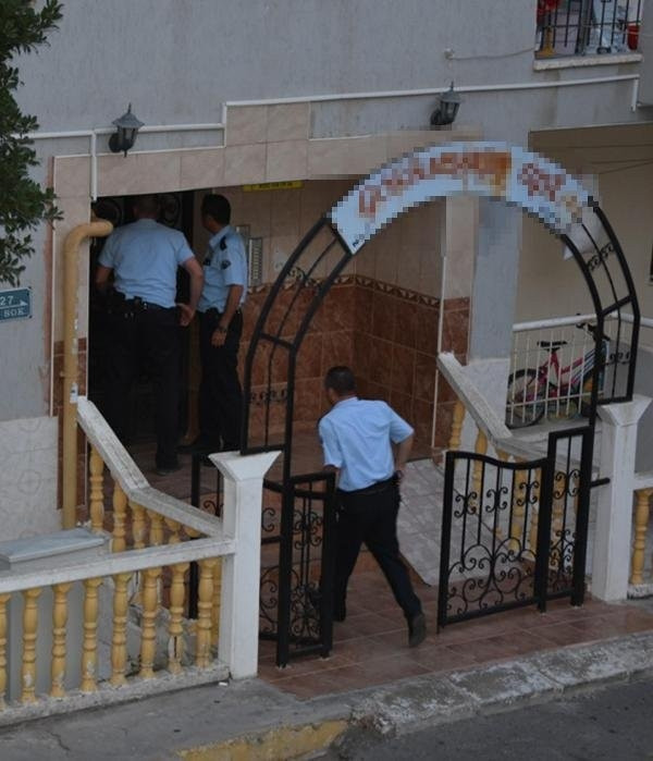 Polislere FETÖ operasyonu